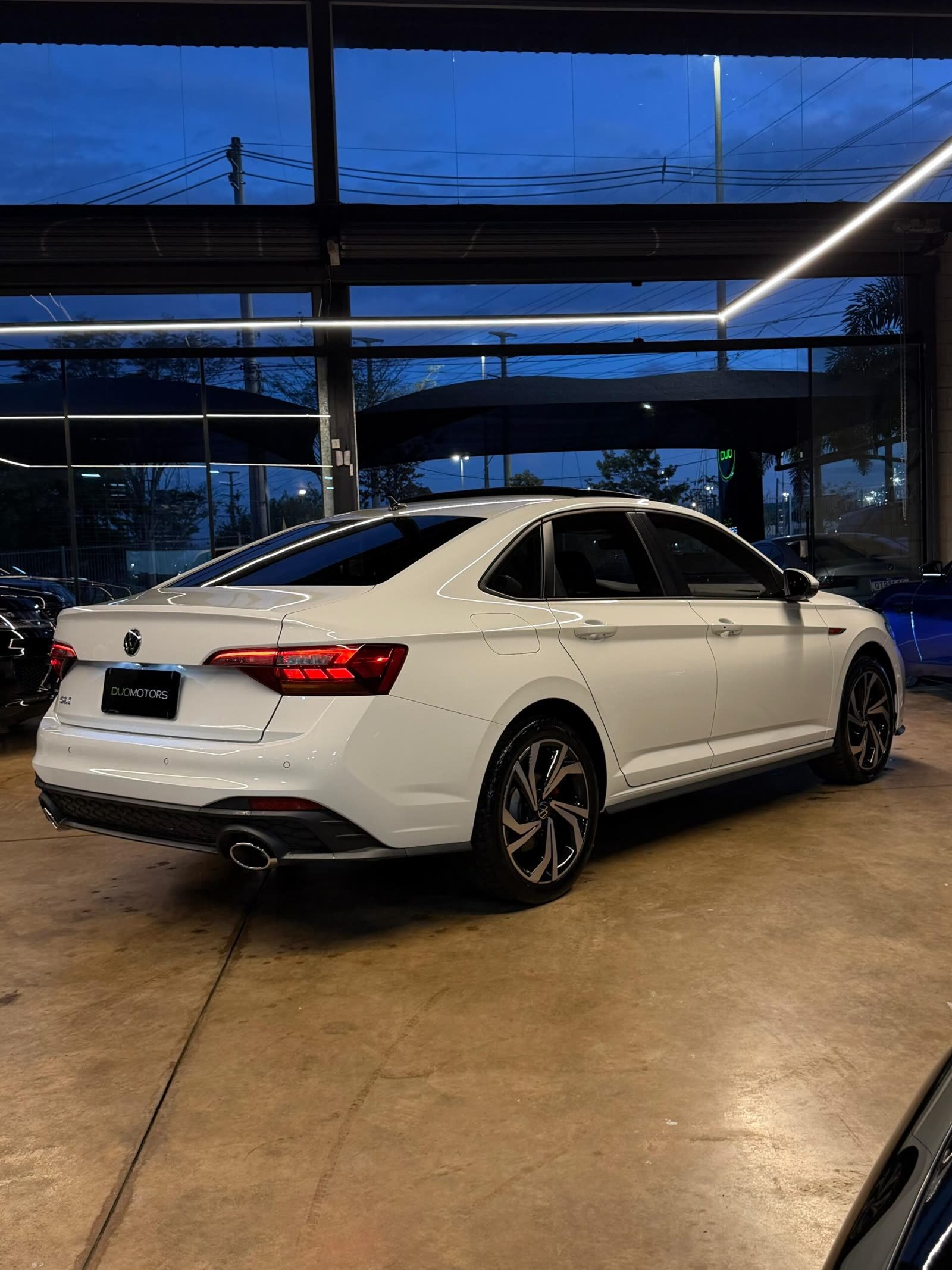 Ver a foto 4 do VOLKSWAGEN Jetta GLI