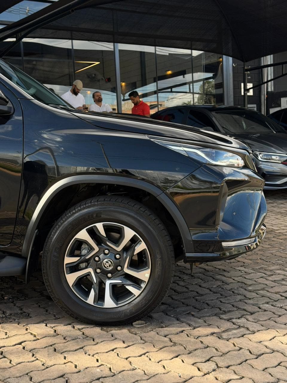 Ver a foto 4 do TOYOTA Hilux SW4 SRX Platinum